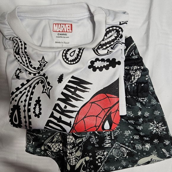 Spider-Man Graphic T-Shirt and Shorts Set - Picture 2 of 2